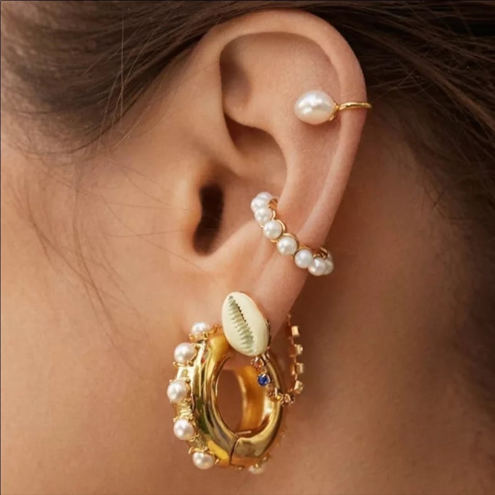 Anthro Carissa Pink Pearl Cuff Earrings - Picture 3 of 6